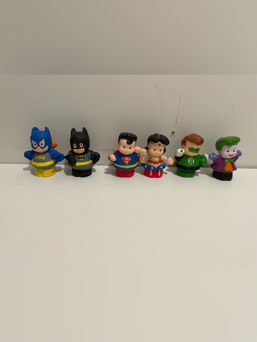 Fisher Price Little People DC Batman Superman Batgirl Superhero Set of 6